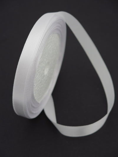 Лента Сатен 10мм Бяла ~22метра