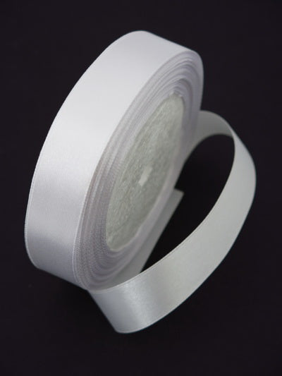 Лента Сатен 25мм Бяла ~22метра